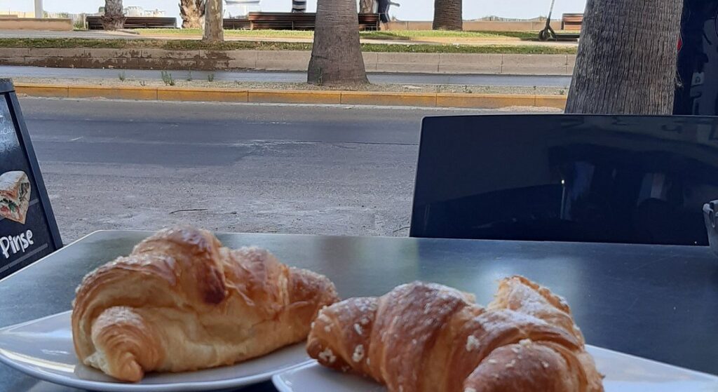 cake cafe alghero
